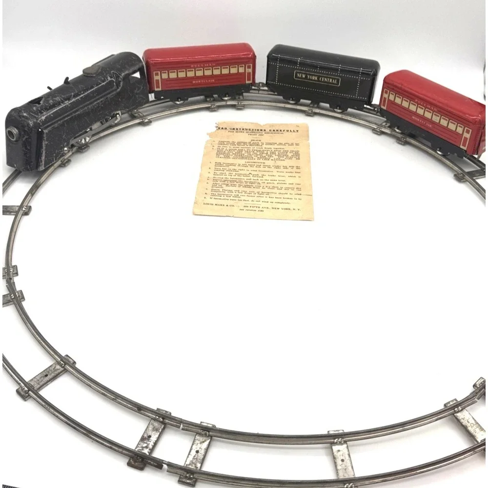 Vintage Louis Marx Wind Up Tin Train Set NYC Pullman Montclair Works w/ Tracks